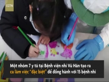 Y tá Vũ Hán trở thành giáo viên dạy nhảy cho bệnh nhi Covid-19