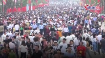 Dòng người cuồn cuộn lên đỉnh núi, đền Hùng đông chưa từng có