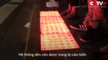 Trung Quốc gắn đèn dưới mặt đường phục vụ 