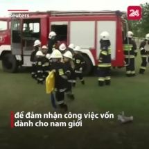 Đội cứu hỏa toàn nữ tại ngôi làng 10 năm không có con trai ở Ba Lan