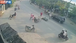 Hàng chục người vây bắt kẻ giật dây chuyền ở Bình Dương